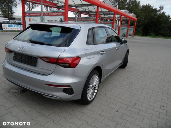 Audi A3 30 TFSI Sportback S tronic S line - 6