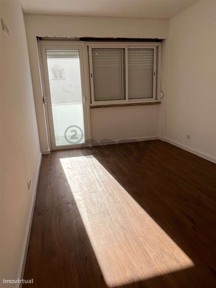 T3 Totalmente Remodelado Oferta da Escritura - Grande imagem: 4/20