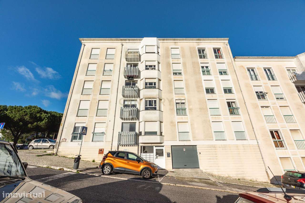 Apartamento T3 à Venda – Rio de Mouro-24