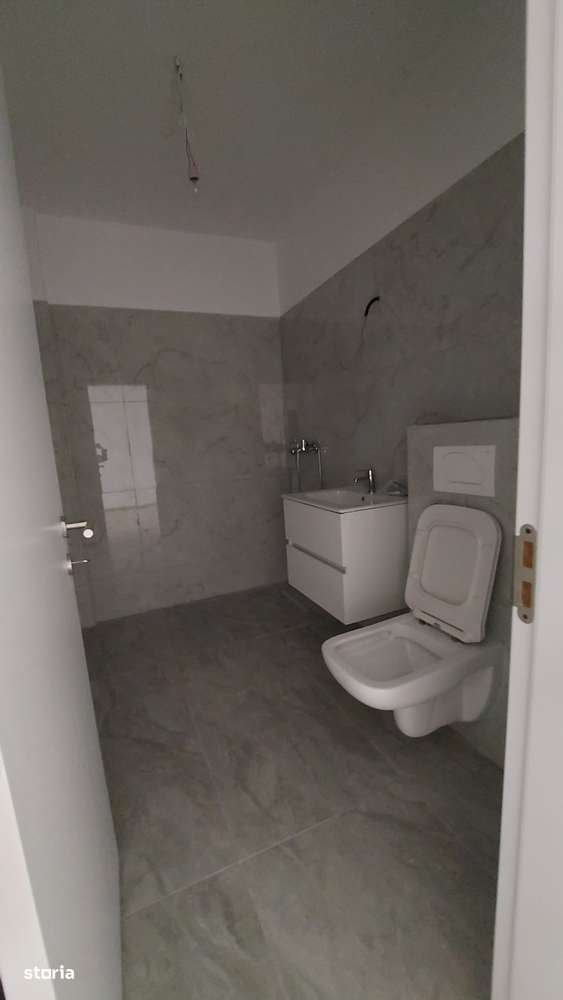 Metrou Berceni 5 Min - OCAZIE 2 camere GATA 44 mpu Etaj 1 vedere ne-11