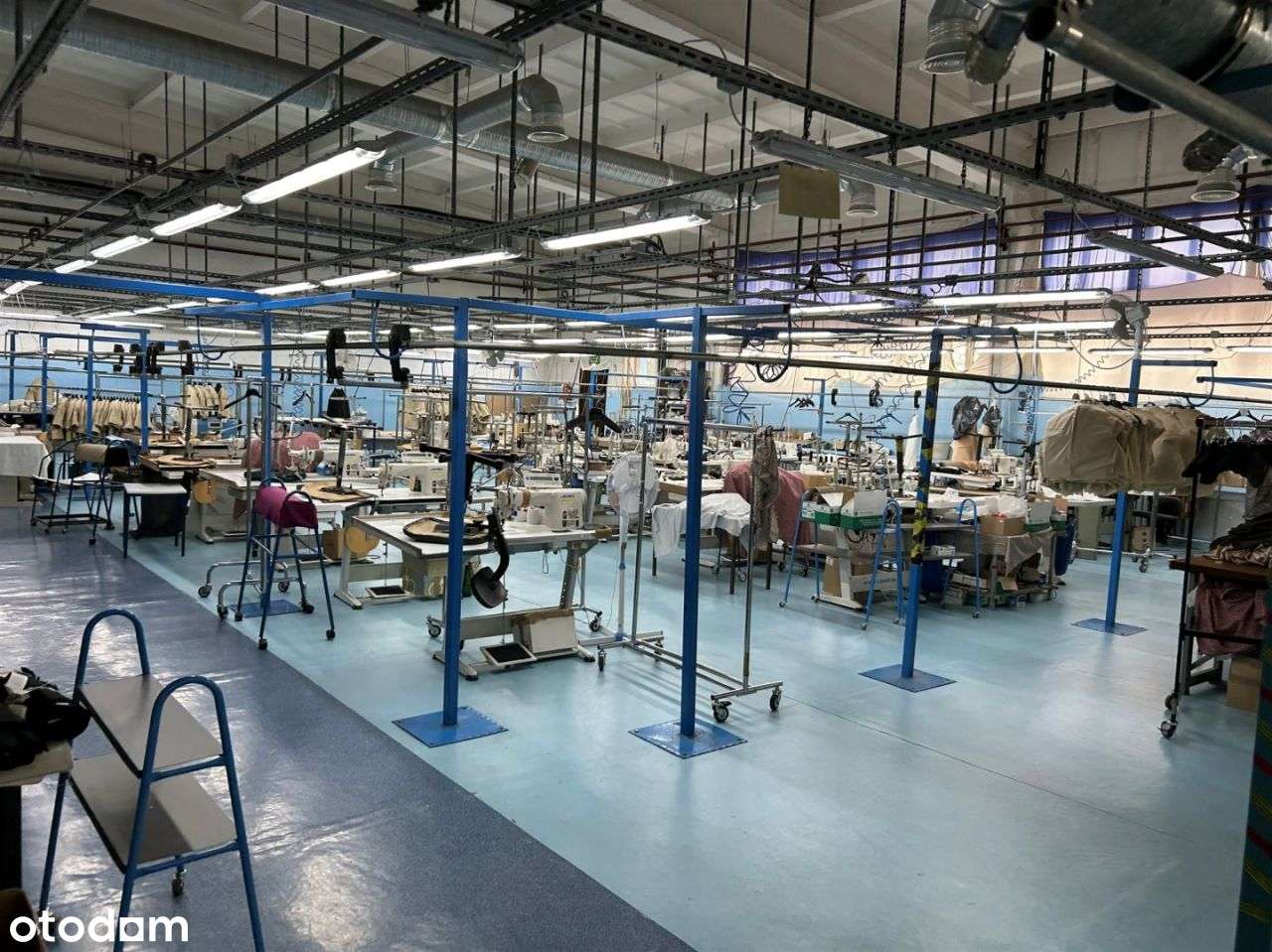 Hala produkcyjna magazynowa zagospodarowana-11