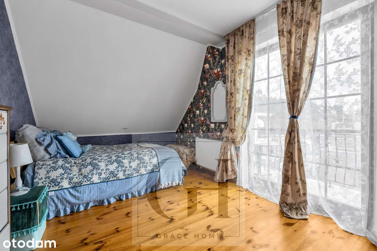 Dom rodzinny z dużym potencjałem inwestycyjnym.-11