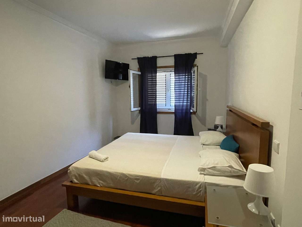 Edifício de comércio e apartamento duplex-8
