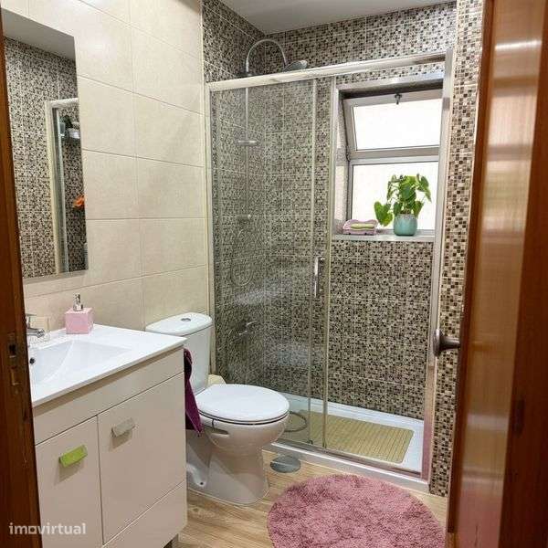 T2+1 com 3 Frentes, 3 Varandas e Garagem | Mafamude – Gaia - Grande imagem: 4/10