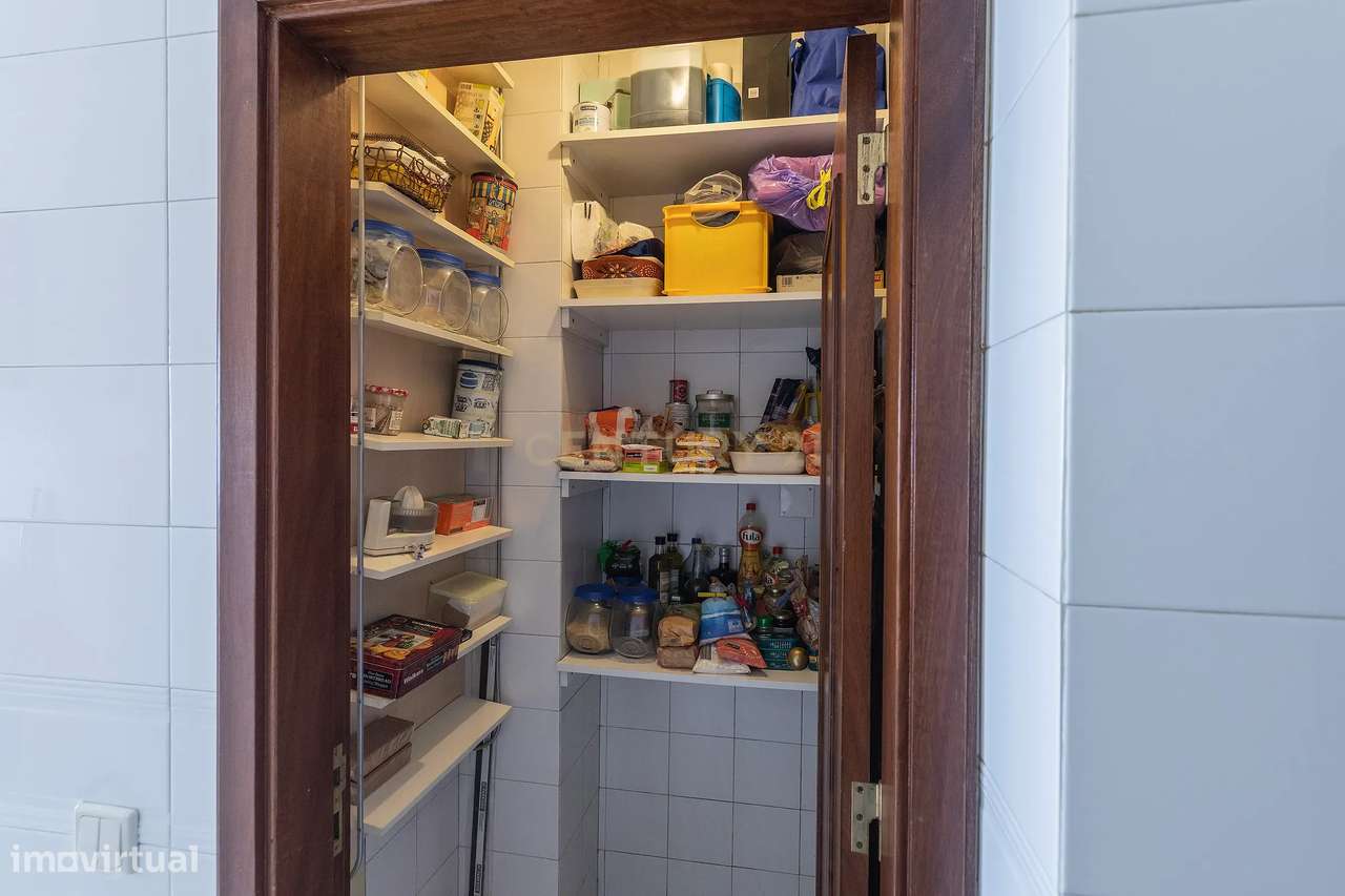 Apartamento T3 Miraflores - Oeiras com Garagem Box-22