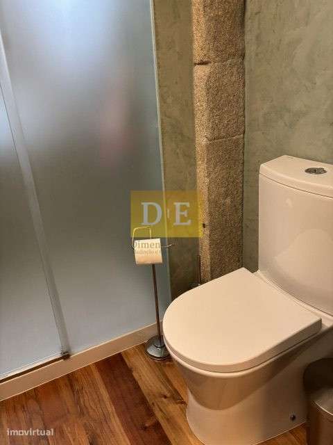 Moradia T4 + Escritório com Piscina-15