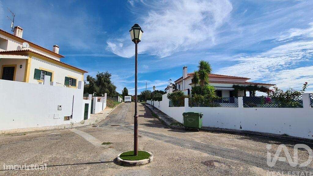 Terreno em Chamusca e Pinheiro Grande de 712,00 m2 - Grande imagem: 3/11