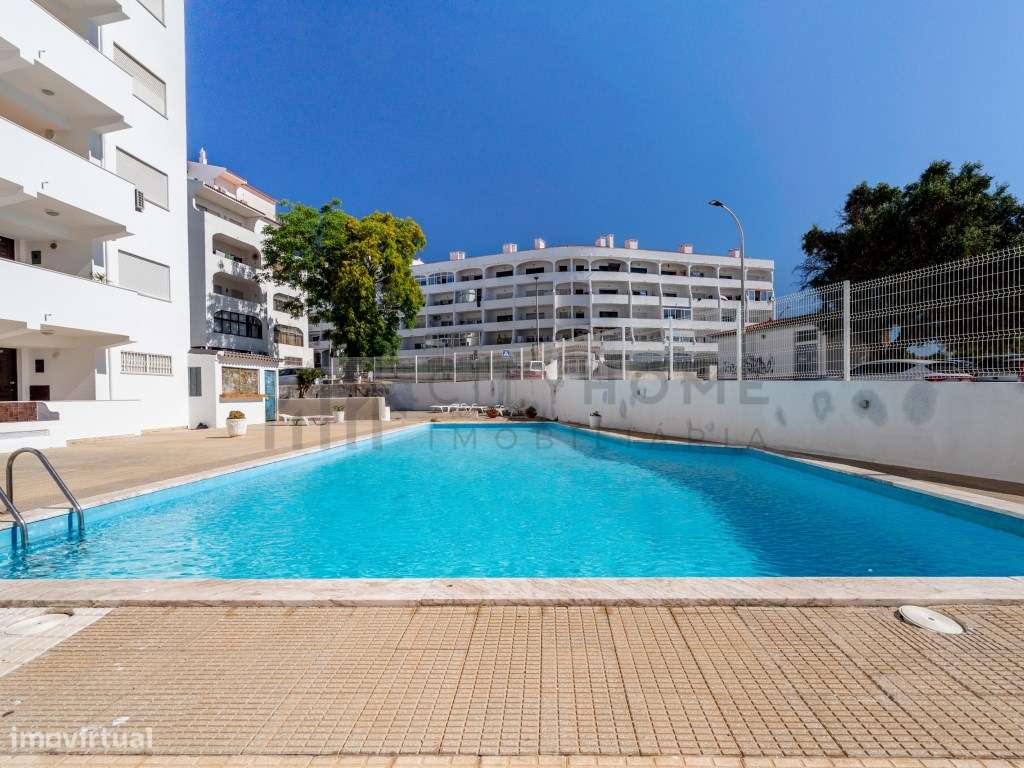 Espaço comercial com piscina e múltiplas possibilidades de negócio ...-17