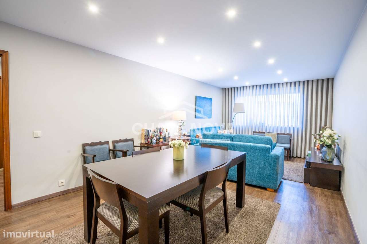 Apartamento T3 Renovado para venda em Lordelo do Ouro, Porto  Zona ...-4