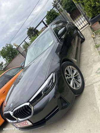 BMW Seria 5 518d AT - 29