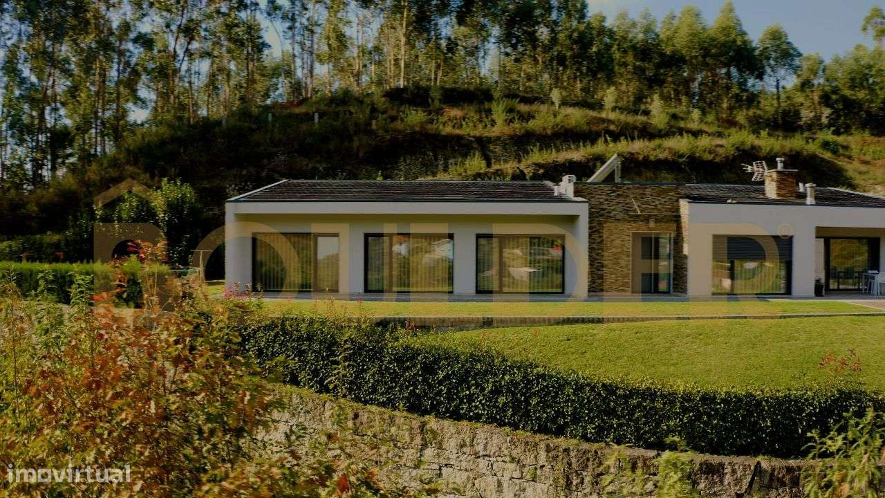 Moradia T3, Rendufinho,Póvoa de Lanhoso - Grande imagem: 5/24