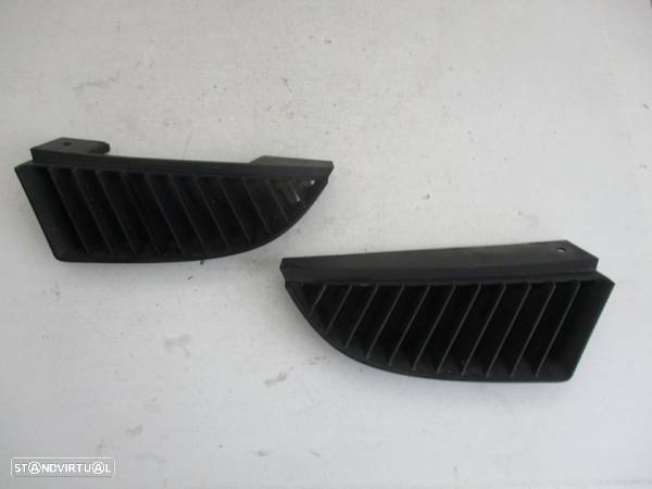 Grelha Para Choques Mitsubishi Colt 2004 a 2009 - 2