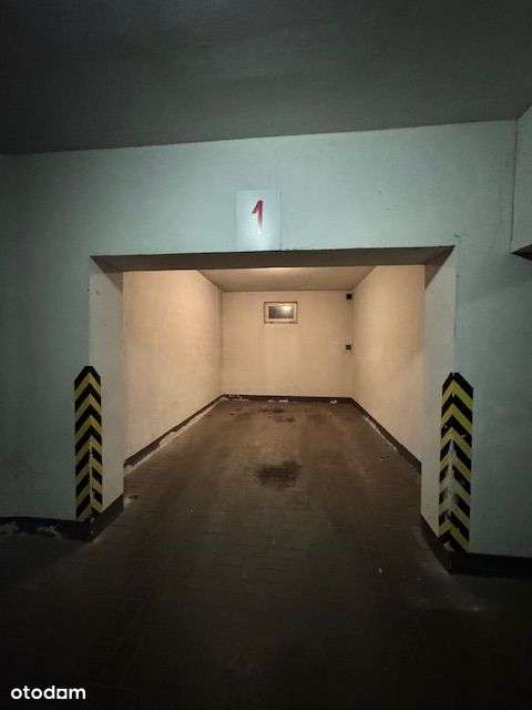 Od Zaraz!! Garaż !!-15