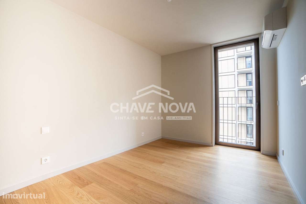 T4 com vistas para a foz do Douro-19