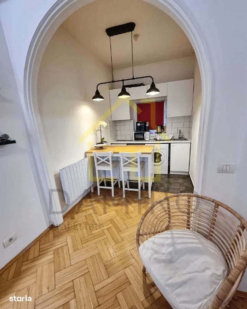 Garsoniera N.Golescu Pta.Romana Universitate Calea Victoriei Mobilata-4
