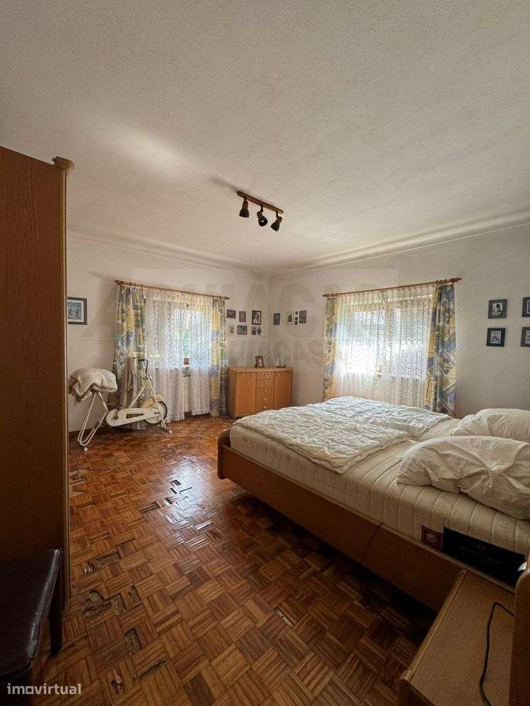 venda independente moradia / Quinta-32