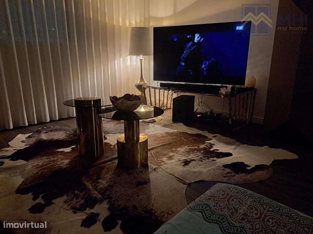 Propriedade com duas casas T2 na Madalena com piscina e a 700 m da ...-8