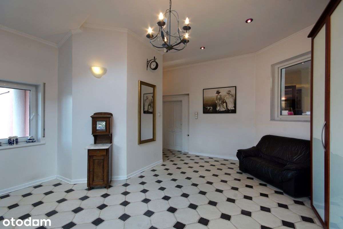 Miejsce które daje oddech, dom 479m działka 1718m2-2