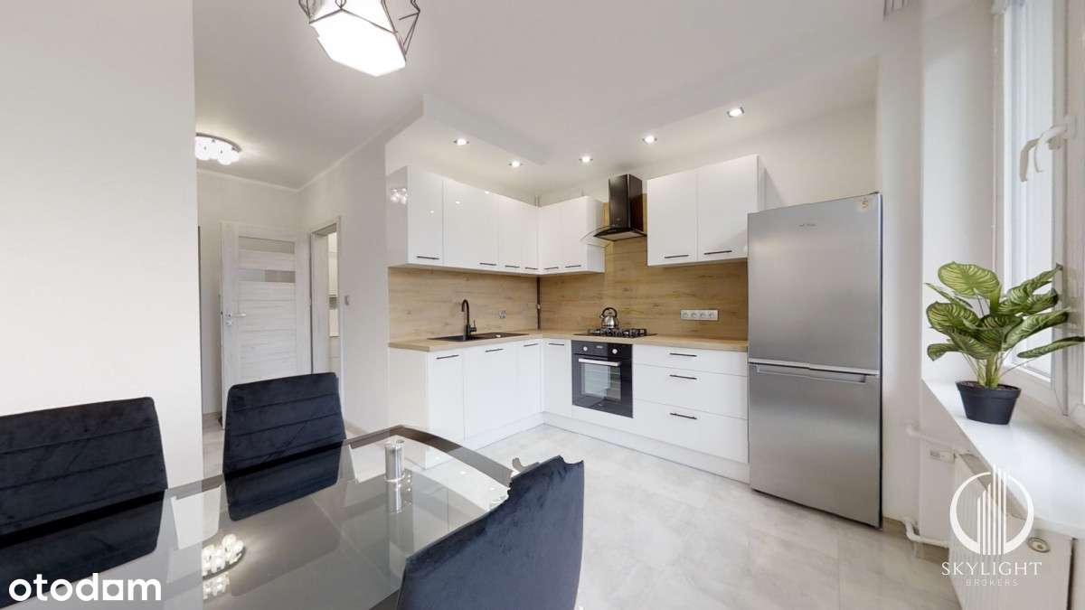 Przestronna kawalerka z 2 balkonami - Wola, metro - Pełny obrazek: 5/8