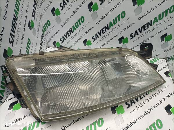 Farol Dto Opel Vectra B Combi (J96) - 1