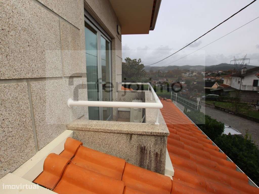 'NOVIDADE'
Excelente Moradia Geminada-45