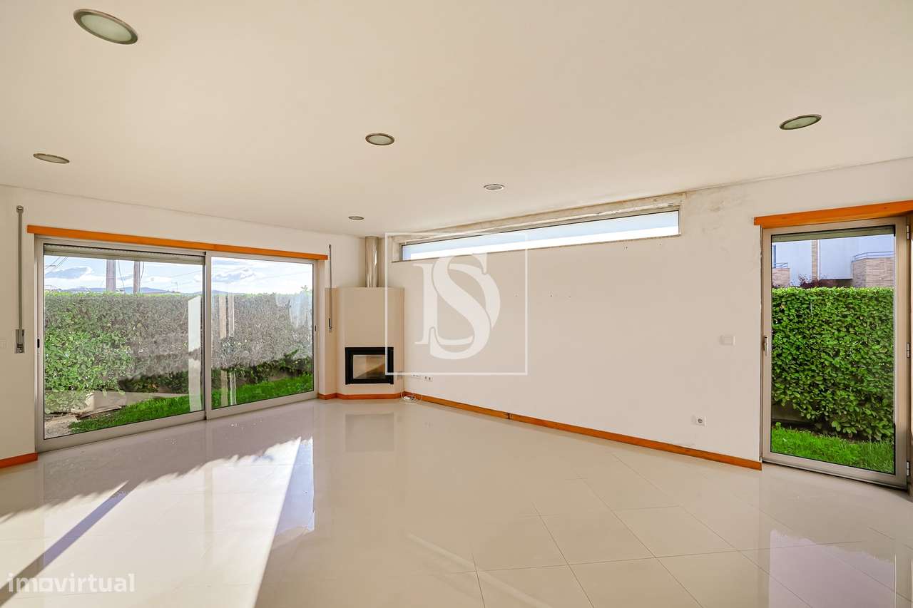 Apartamento T3 em Galegos (São Martinho)-8