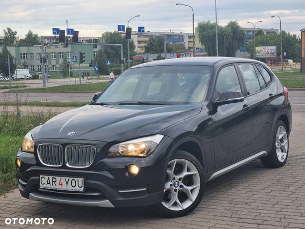 BMW X1 sDrive18d xLine - 1