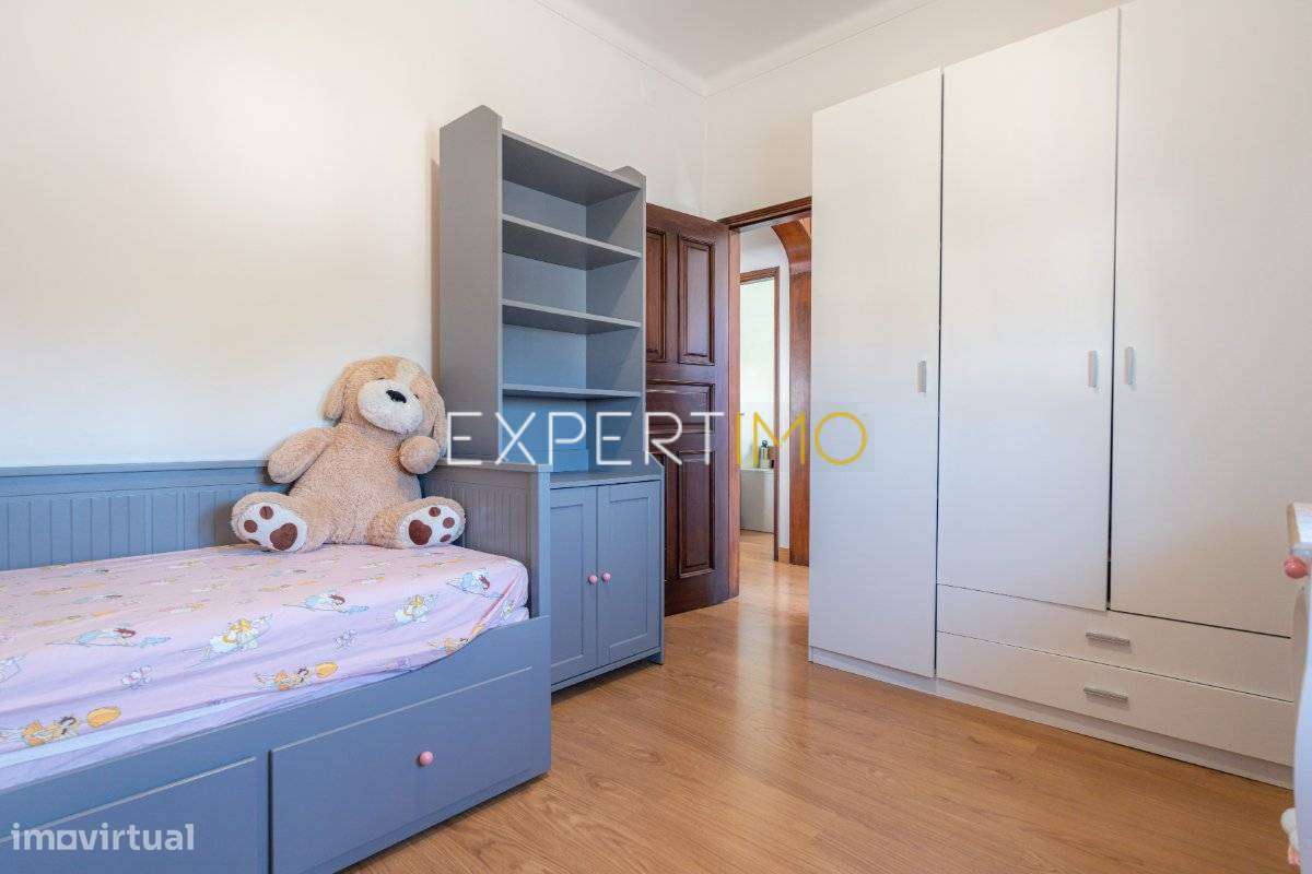 T3 Duplex com Terraço e Anexos | Centro de São Martinho do Bispo –...-5