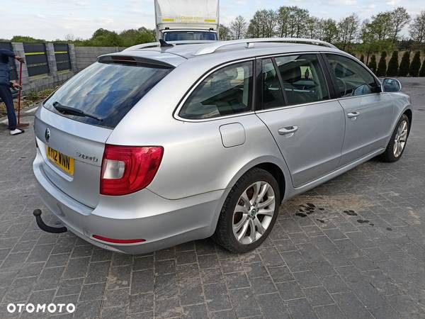 Skoda Superb Combi 1.8 TSI Ambition - 3