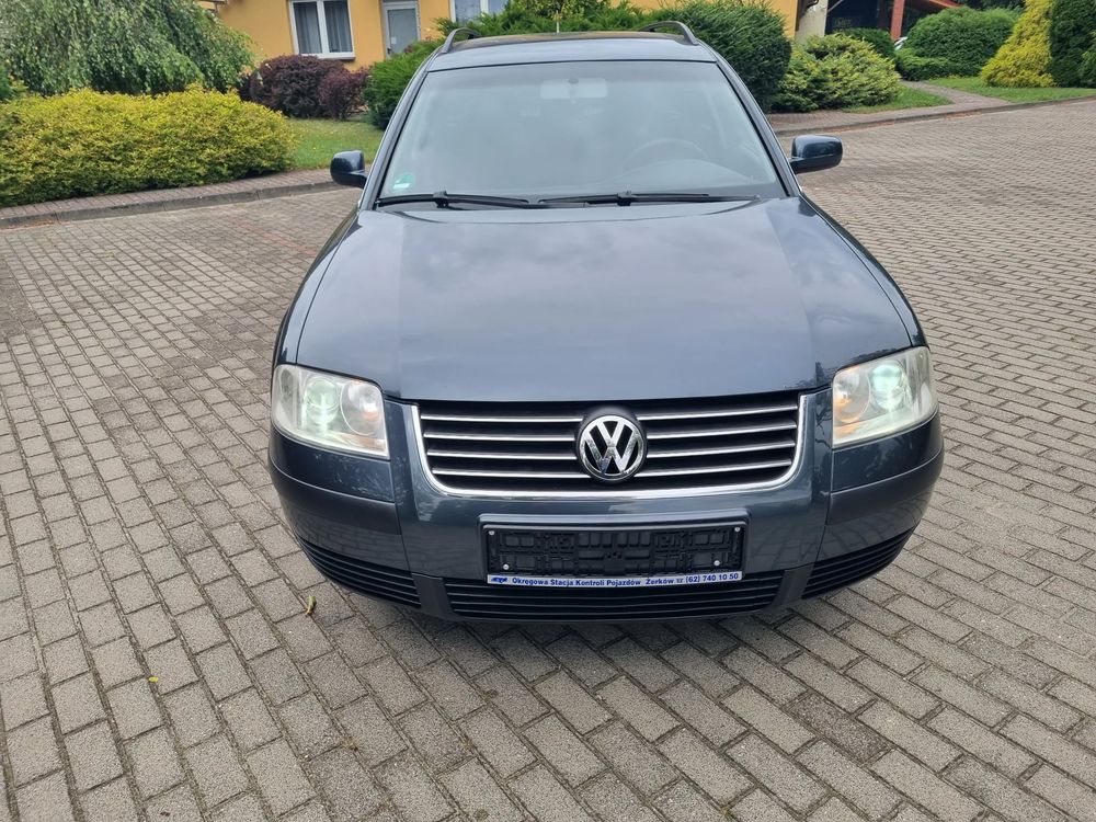 Volkswagen Passat B5 FL (2000-2005) 1.6 Comfortline Family 2003