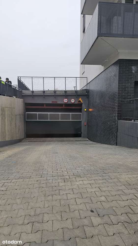 Wynajem garażu, ul. Gorzowska, Rondo Hakena, + opcja drugiego obok - Pełny obrazek: 5/5