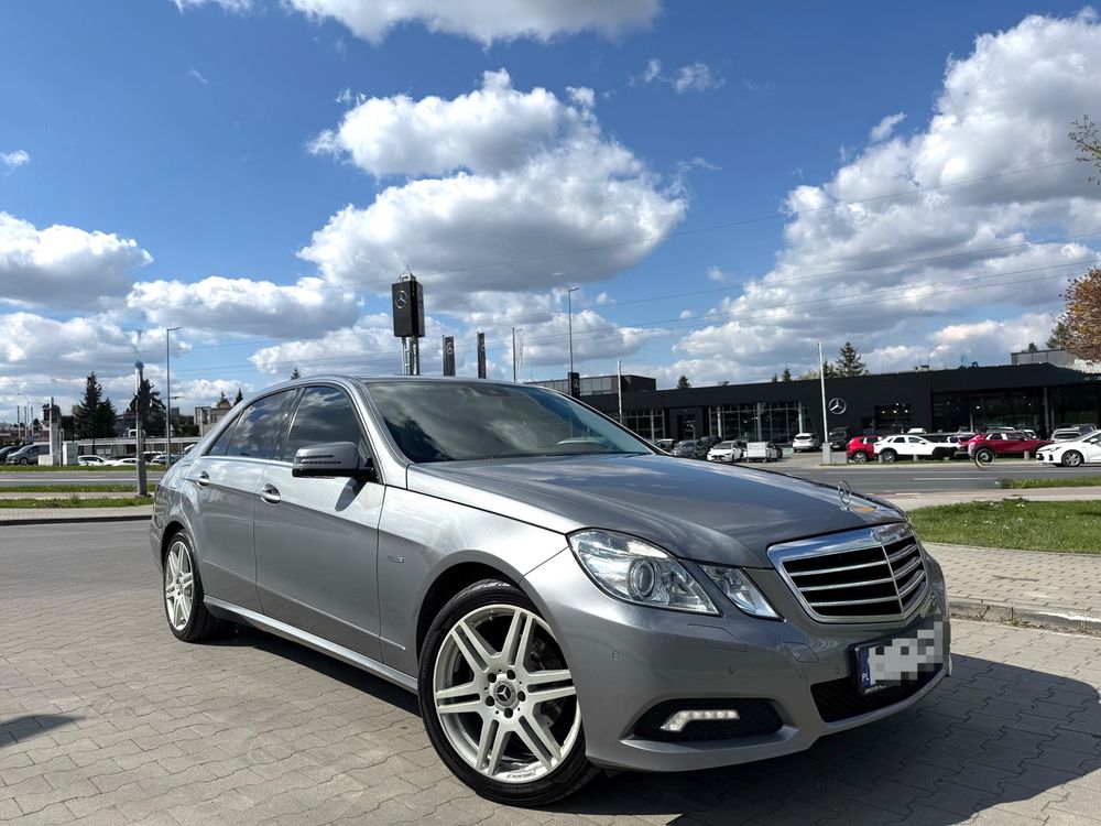 Mercedes-Benz E W212/W207 200 CDI DPF BlueEFFICIENCY Automatik Avantgarde 2010
