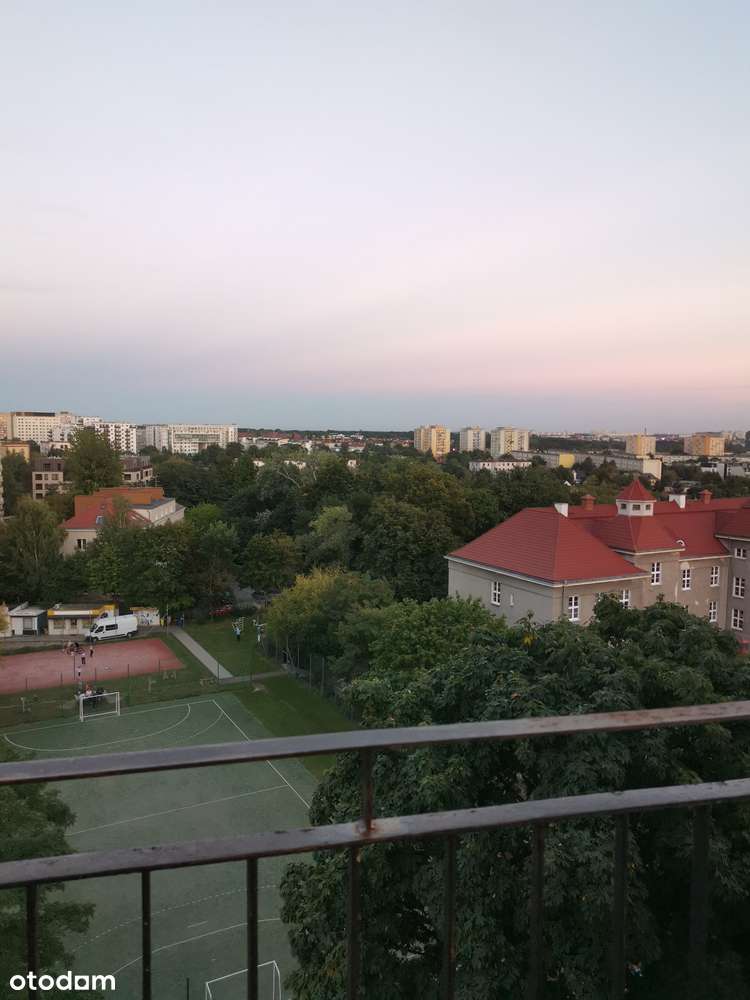 Dwa pokoje na Lazurowej-14