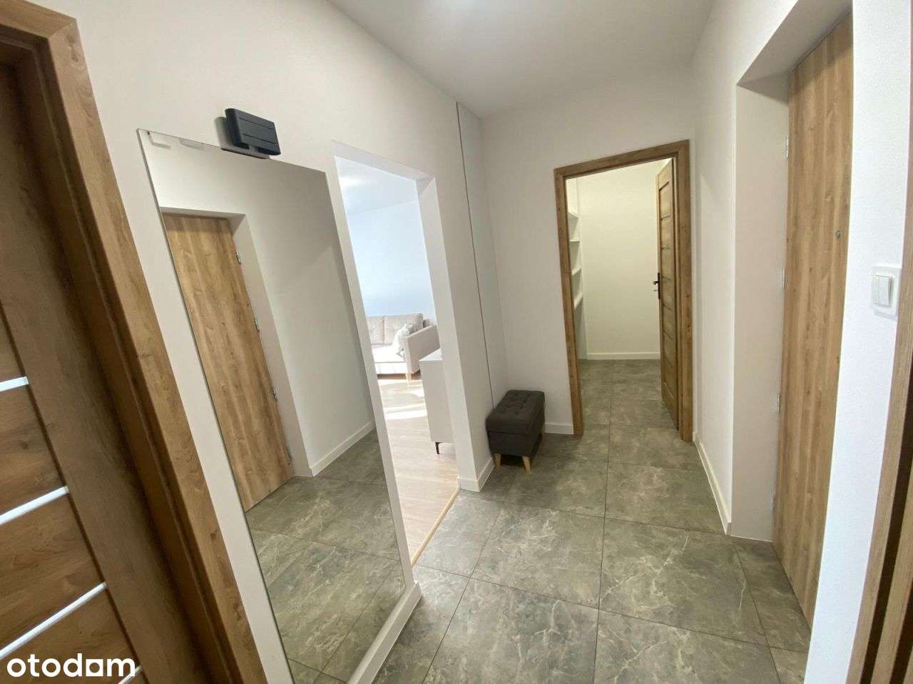 Mieszkanie Dwupokojowe po generalnym remoncie-6