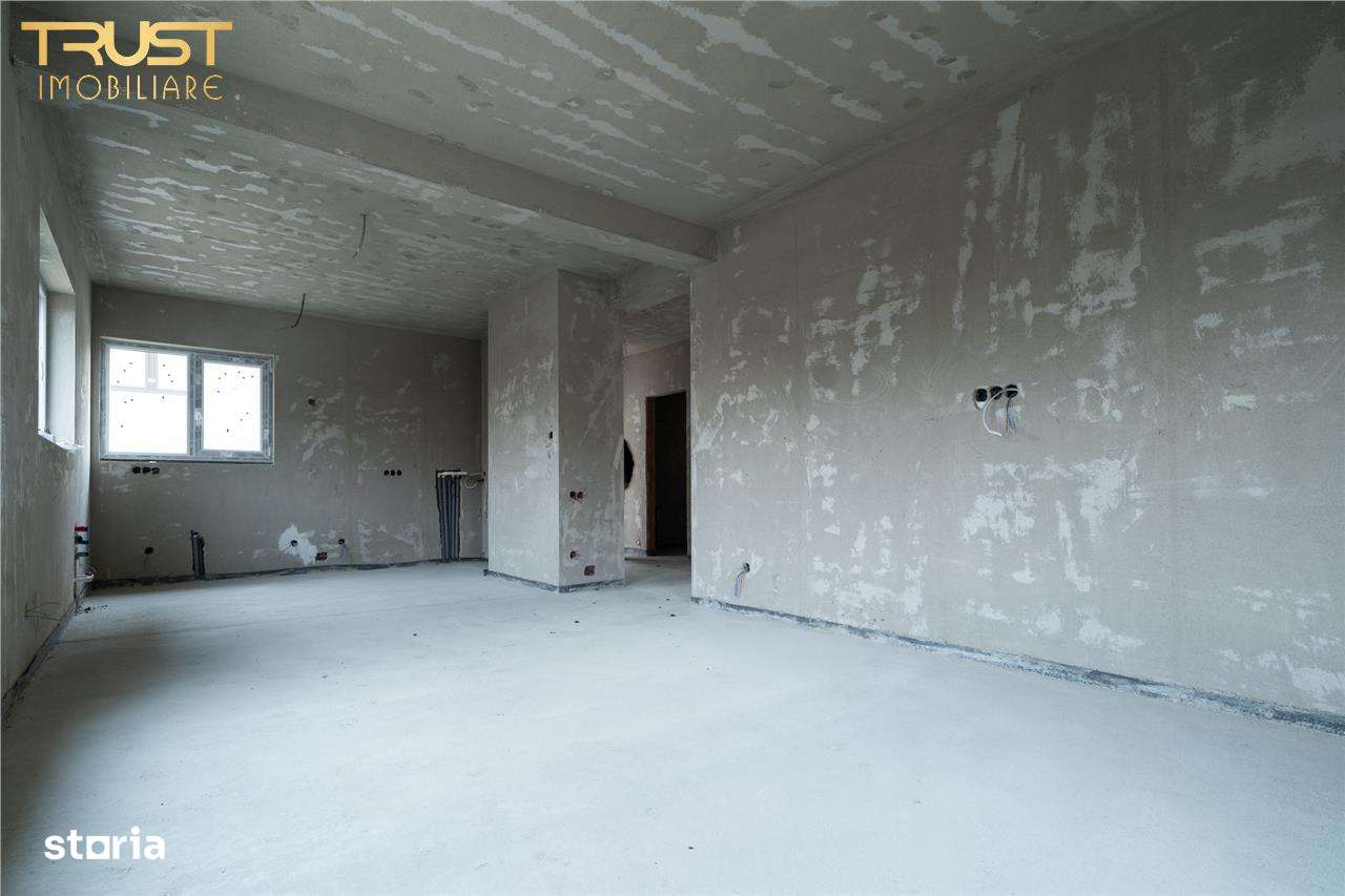 Casa individuala 4 camere  de vanzare l Dezmir l Garaj si parcare - Imagine principală: 5/11