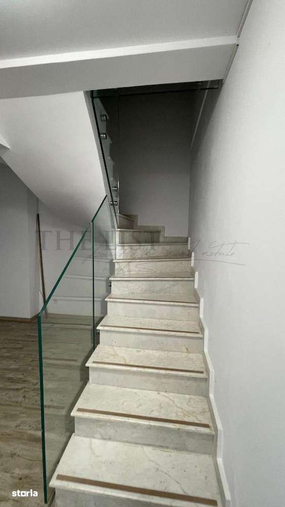 Apartament 5 camere tip duplex - Imagine principală: 5/10