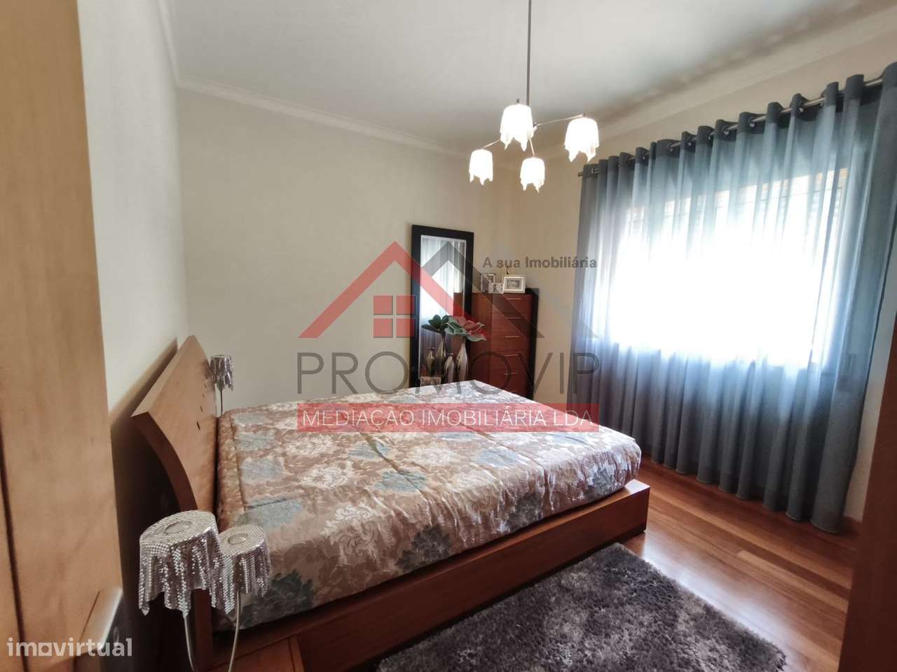 Moradia Bi-Familiar T3+T2 São Tiago Carreira STS-32