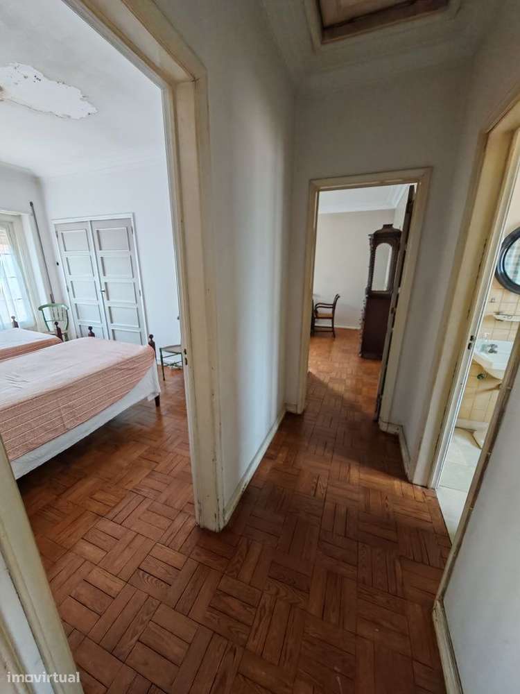 Moradia em bairro calmo de moradias - São João Estoril-44