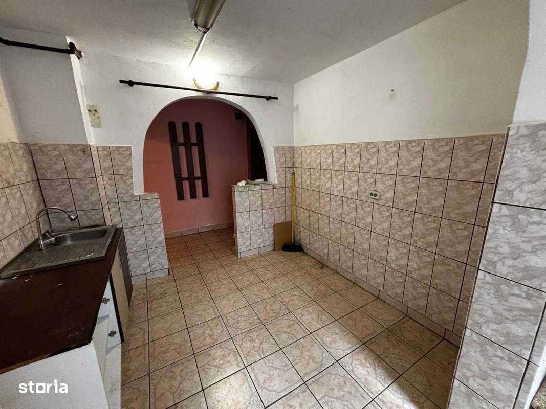 cv 165 Al.Dobrogei, apartament 2 camere decomandat, etaj I-6