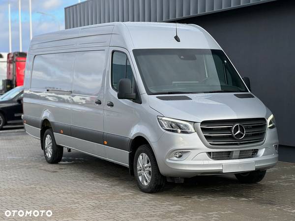 Mercedes-Benz Sprinter 319 CDI - 2