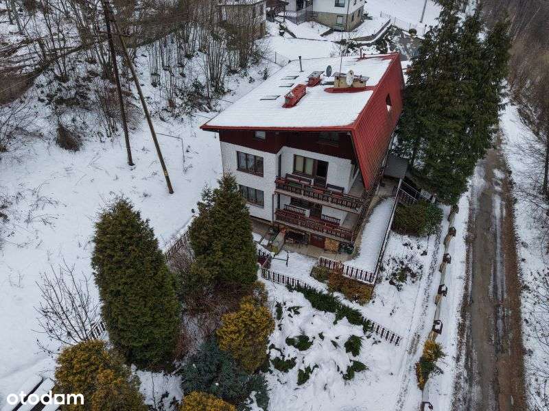 Pensjonat / Apartamentowiec Wisła-0