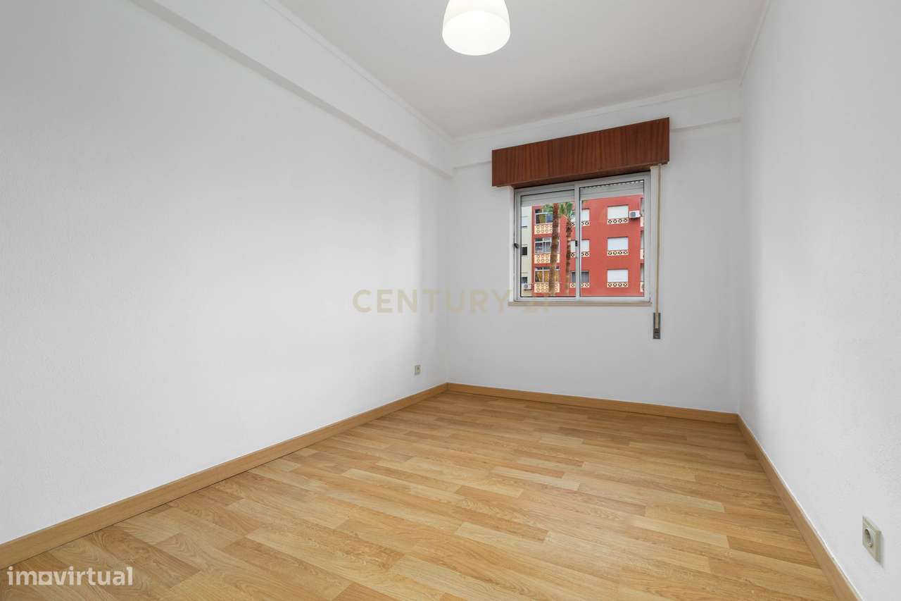 Imperdível apartamento T3 em Faro-6