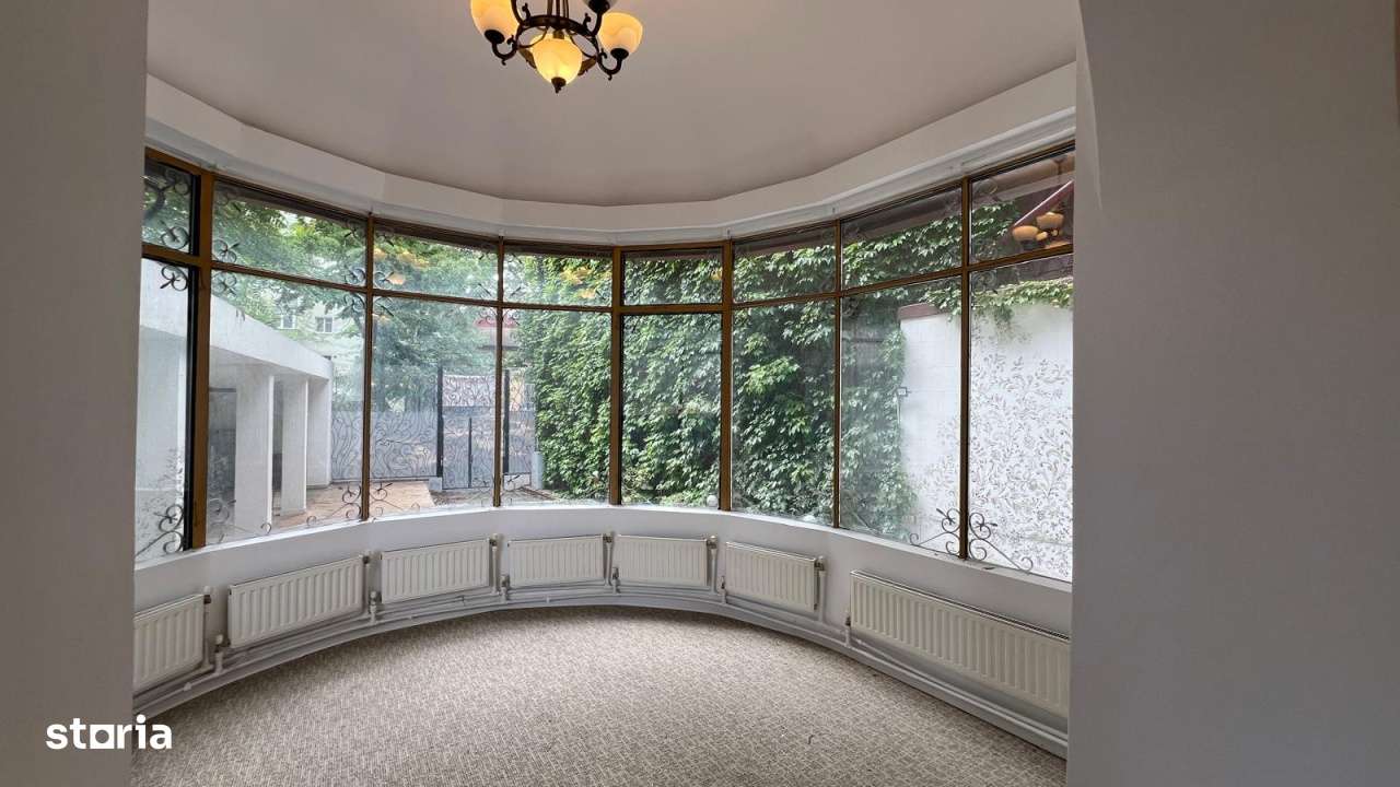 Locatie ultracentrala langa Piata Victoriei pretabila restaurant - Imagine principală: 3/15