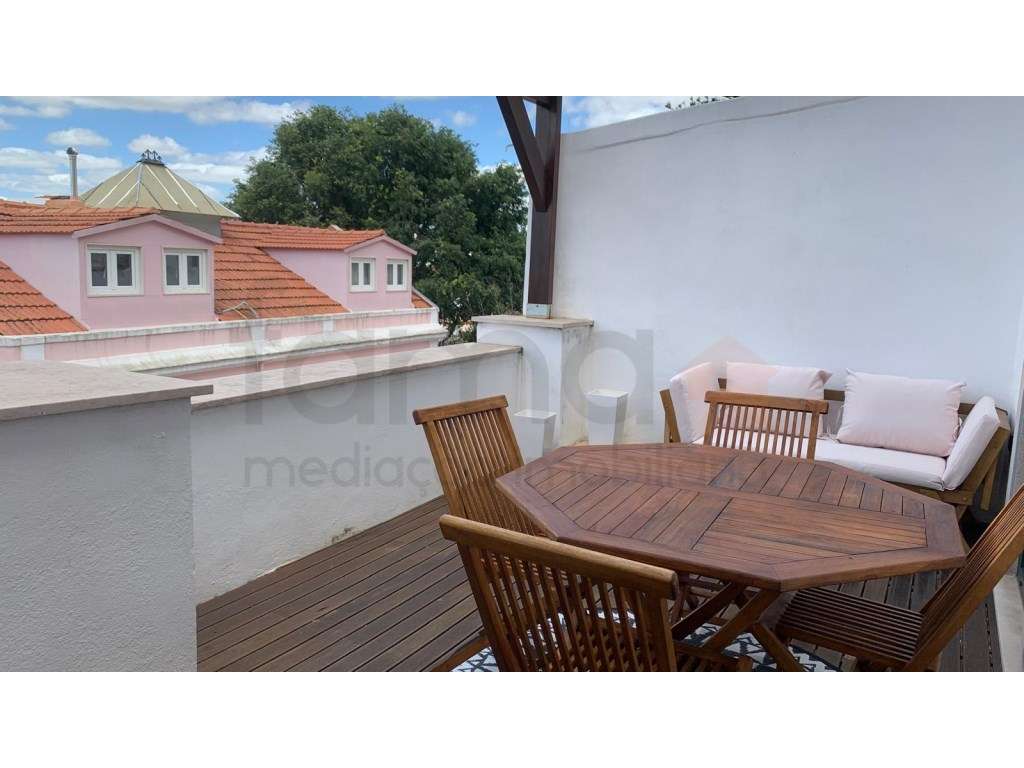 T2 Com Terraço no Castelo - Grande imagem: 5/42