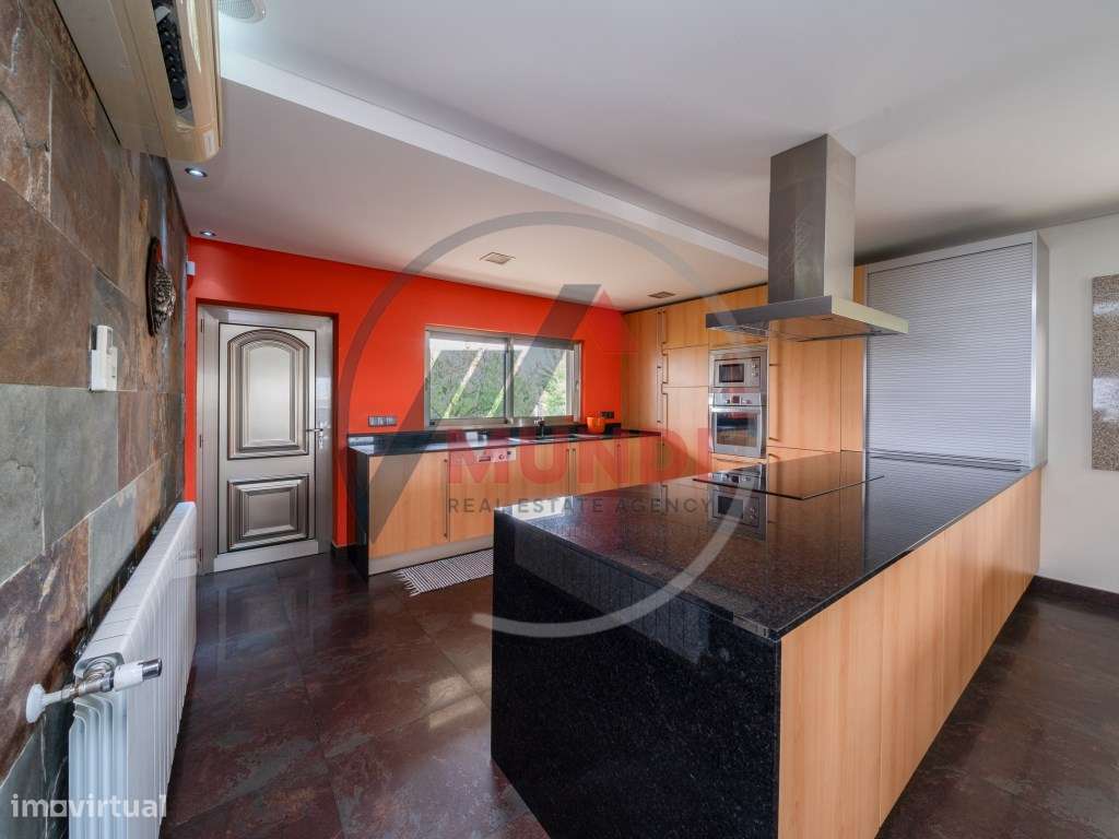 Quinta em Penajóia com excelentes vistas sobre o Rio Douro - Grande imagem: 4/60