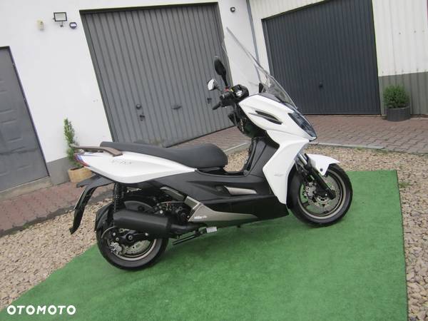 Kymco Downtown - 1