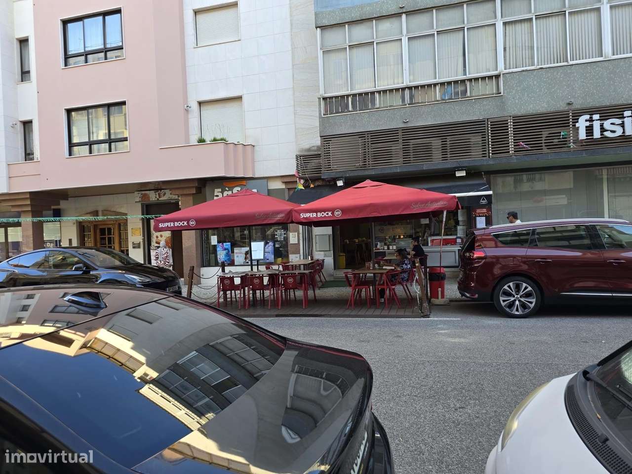 Trespasse – Restaurante com um magnifico faturamento, junto à Av. Colu-4