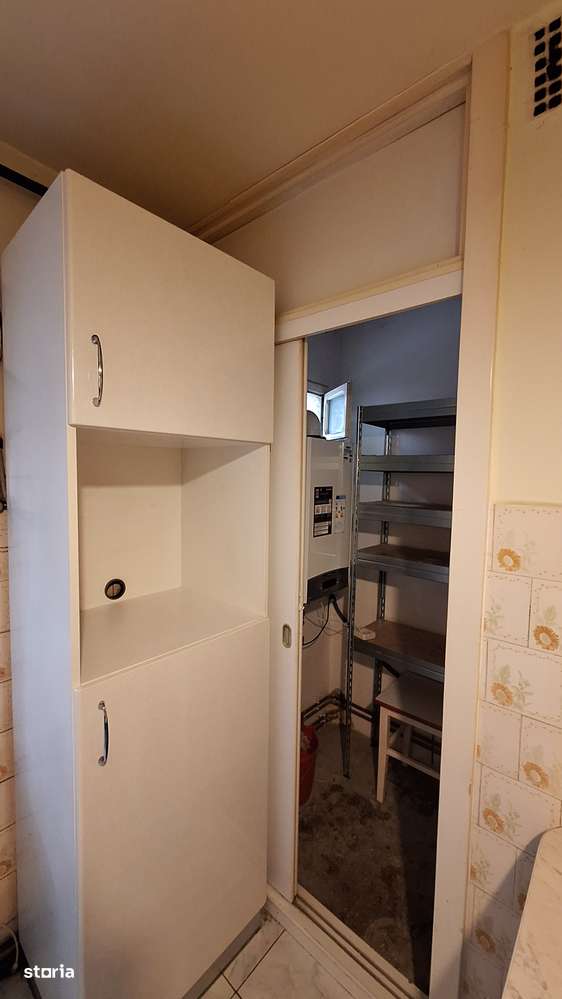 Apartament 3 camere Et 1 Zona Romanilor - Imagine principală: 2/12