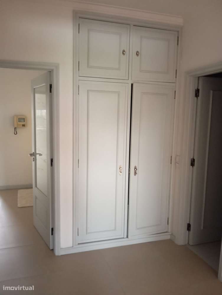 Magnífico apartamento T2 em S. João da Madeira-21