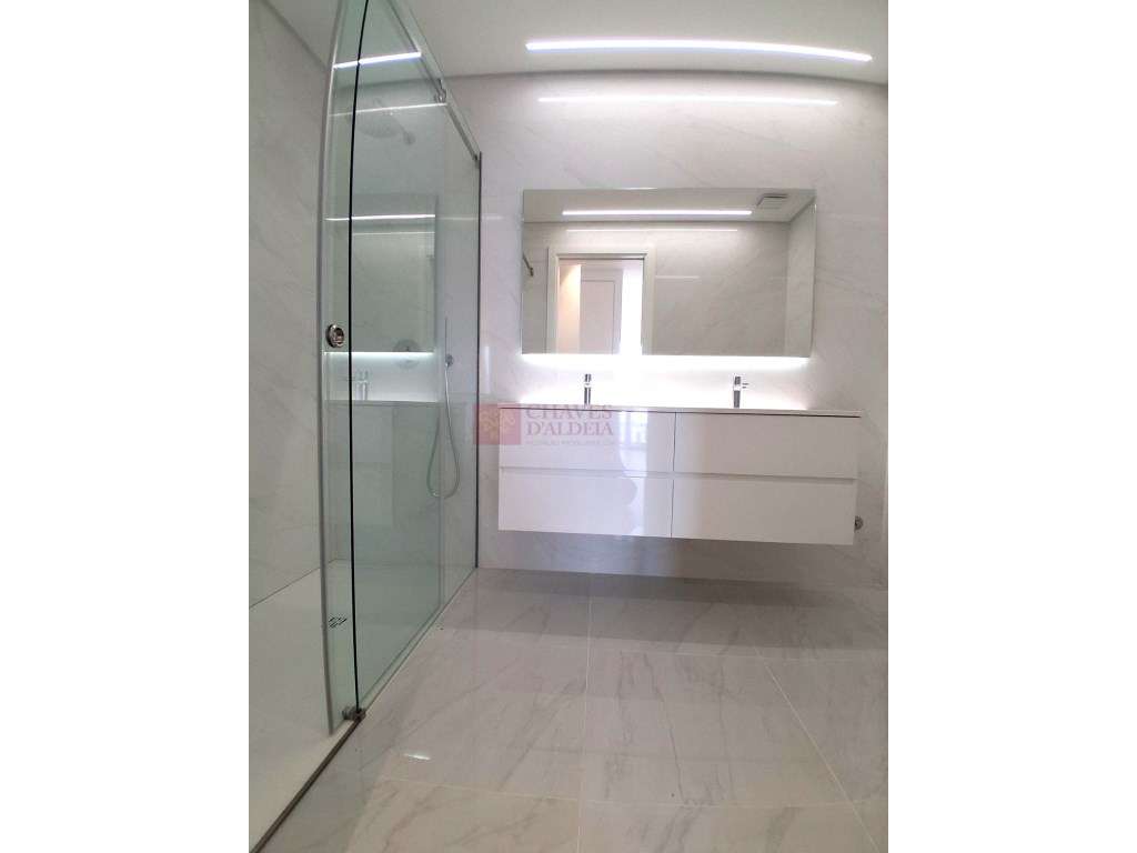 Ericeira - Moradia T4 a estrear - Conforto, Piscina e Vista 180º'-18